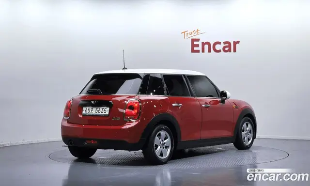 Mini Cooper 2017 1.5 автомат (гидро), миниатюра 2