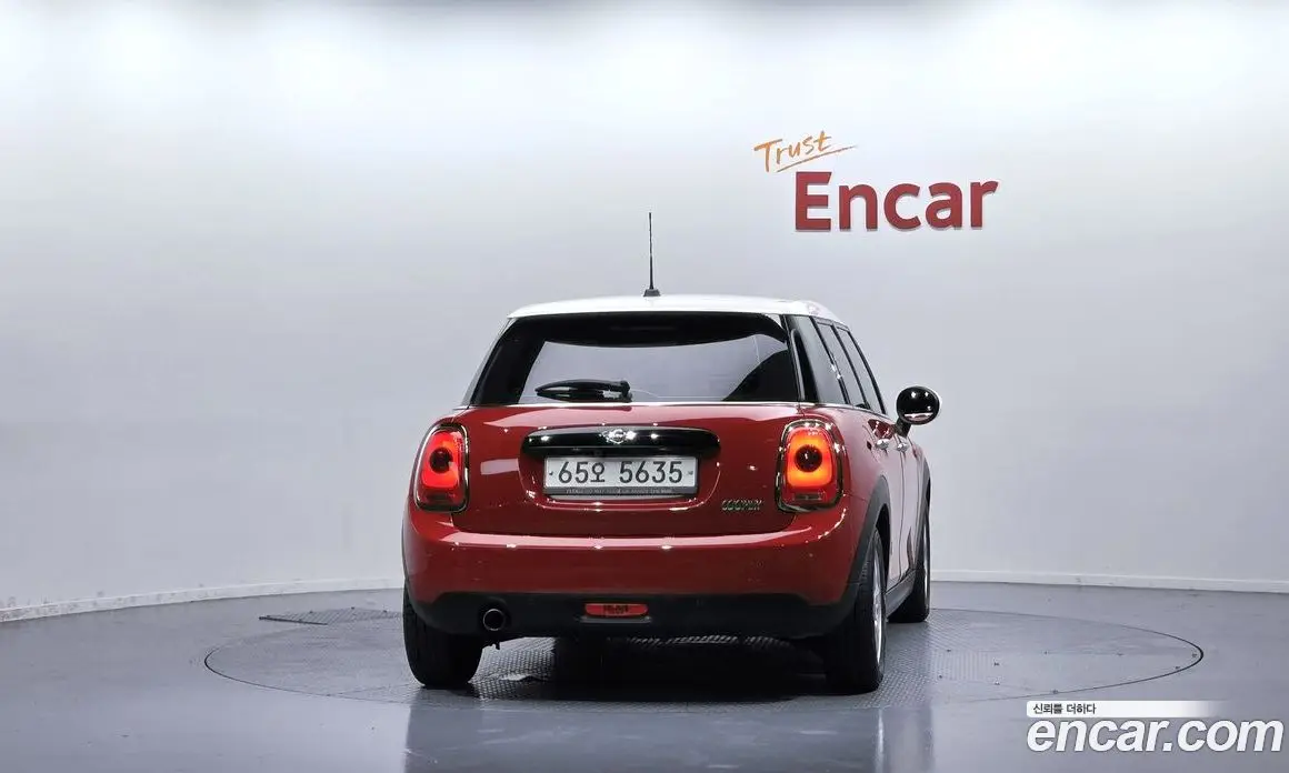 Mini Cooper 2017 1.5 автомат (гидро), фото 4