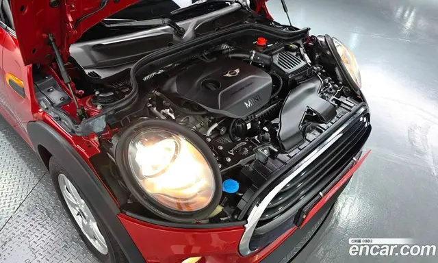 Mini Cooper 2017 1.5 автомат (гидро), миниатюра 6