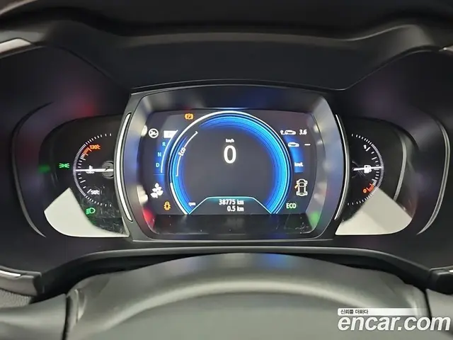 Renault (Samsung) QM6 2019 2.0 автомат (гидро), миниатюра 6 Renault (Samsung) QM6 2019 2.0 автомат (гидро), миниатюра 6