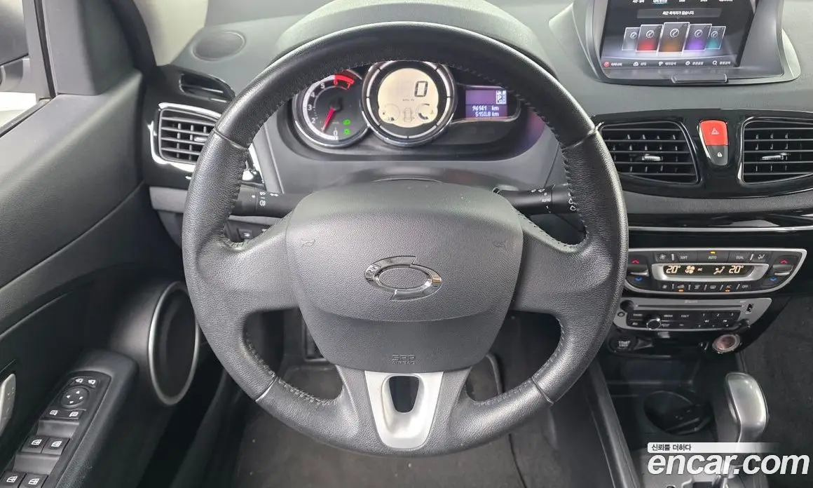 Renault (Samsung) SM3 2015 1.6 автомат (гидро), фото 13 Renault (Samsung) SM3 2015 1.6 автомат (гидро), фото 13