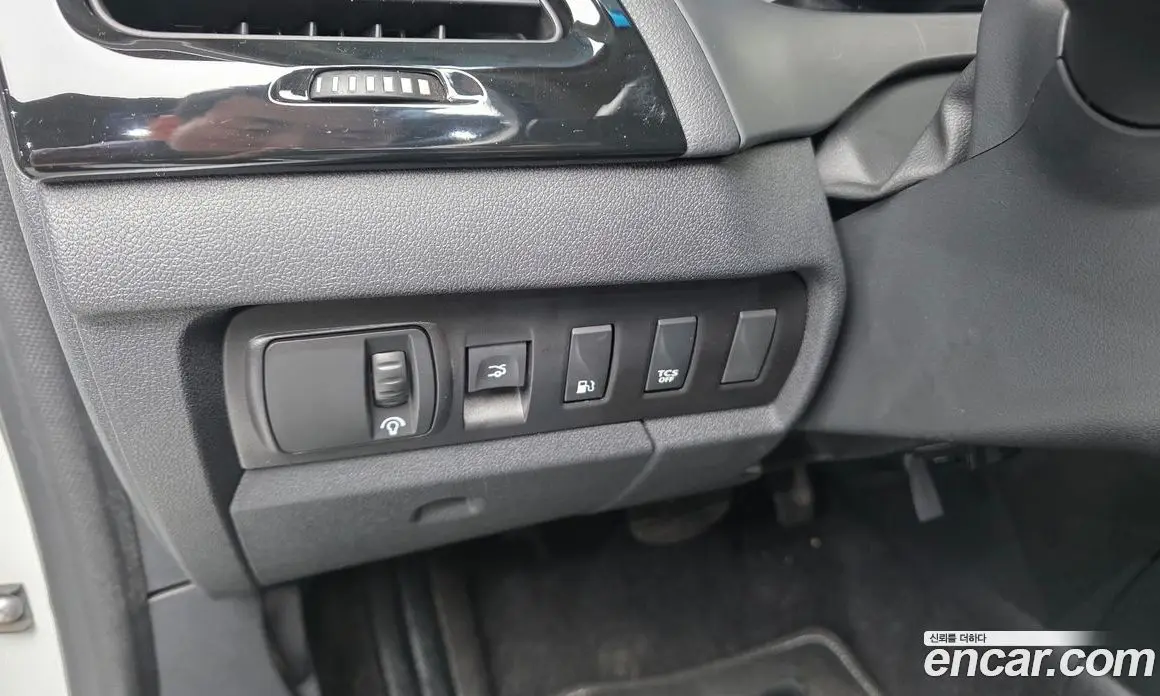 Renault (Samsung) SM3 2015 1.6 автомат (гидро), фото 15 Renault (Samsung) SM3 2015 1.6 автомат (гидро), фото 15
