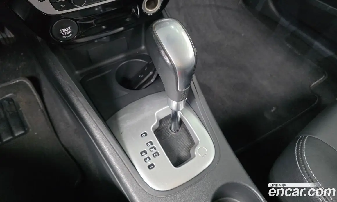 Renault (Samsung) SM3 2015 1.6 автомат (гидро), фото 9 Renault (Samsung) SM3 2015 1.6 автомат (гидро), фото 9
