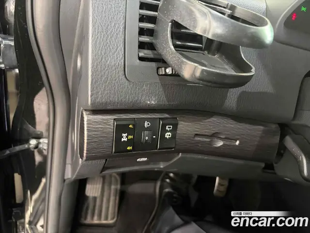 SsangYong Korando 2016 2.2 автомат (гидро), миниатюра 9