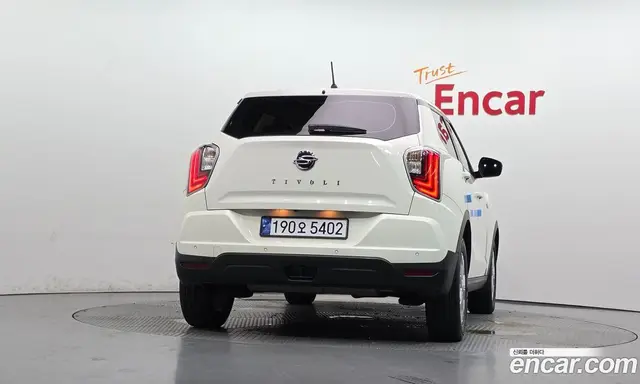 SsangYong TIBOLI 2022 1.5 автомат (гидро), миниатюра 4