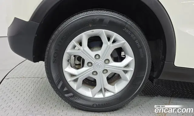 SsangYong TIBOLI 2022 1.5 автомат (гидро), миниатюра 5