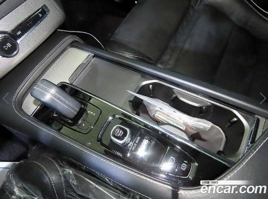 Volvo XC90 2020 2.0 автомат (гидро), фото 12 Volvo XC90 2020 2.0 автомат (гидро), фото 12