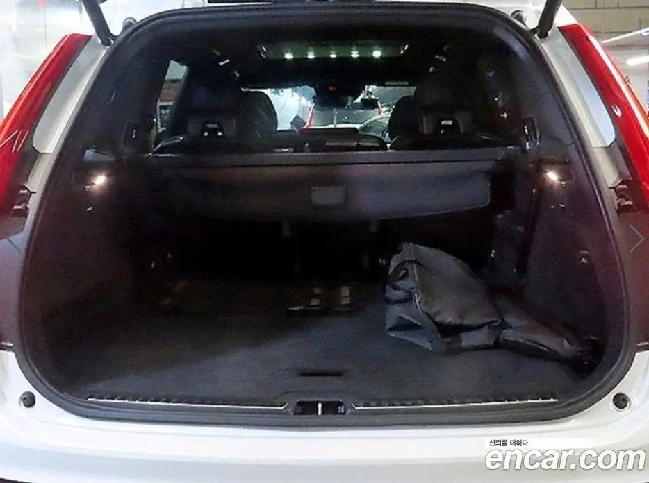 Volvo XC90 2020 2.0 автомат (гидро), фото 16 Volvo XC90 2020 2.0 автомат (гидро), фото 16