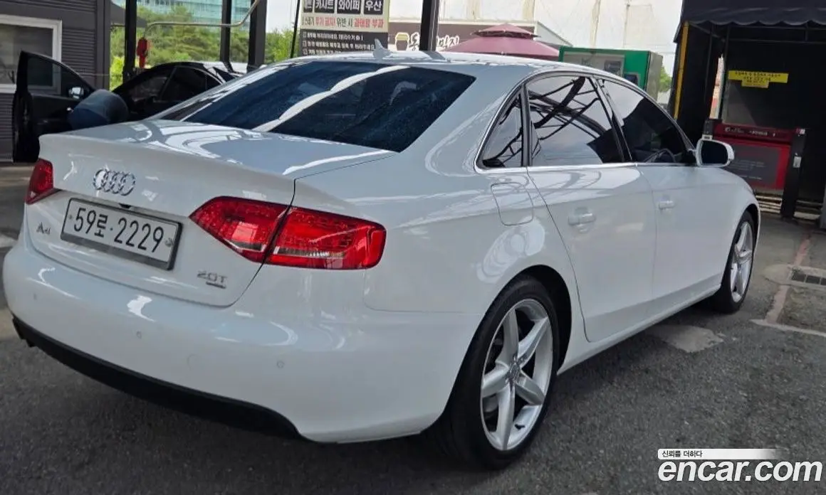 Audi A4 2011 2.0 автомат (гидро), фото 2 Audi A4 2011 2.0 автомат (гидро), фото 2