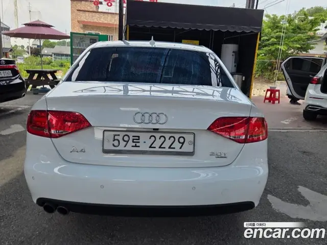 Audi A4 2011 2.0 автомат (гидро), миниатюра 4 Audi A4 2011 2.0 автомат (гидро), миниатюра 4