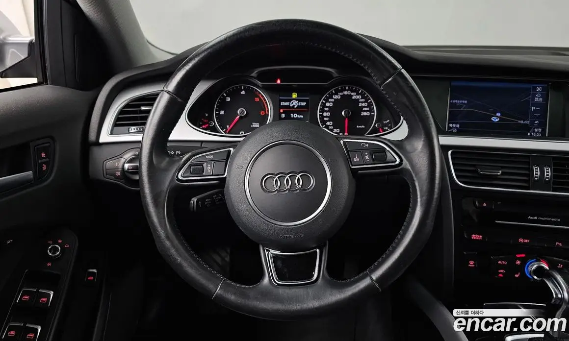 Audi A4 2015 2.0 автомат (гидро), фото 13