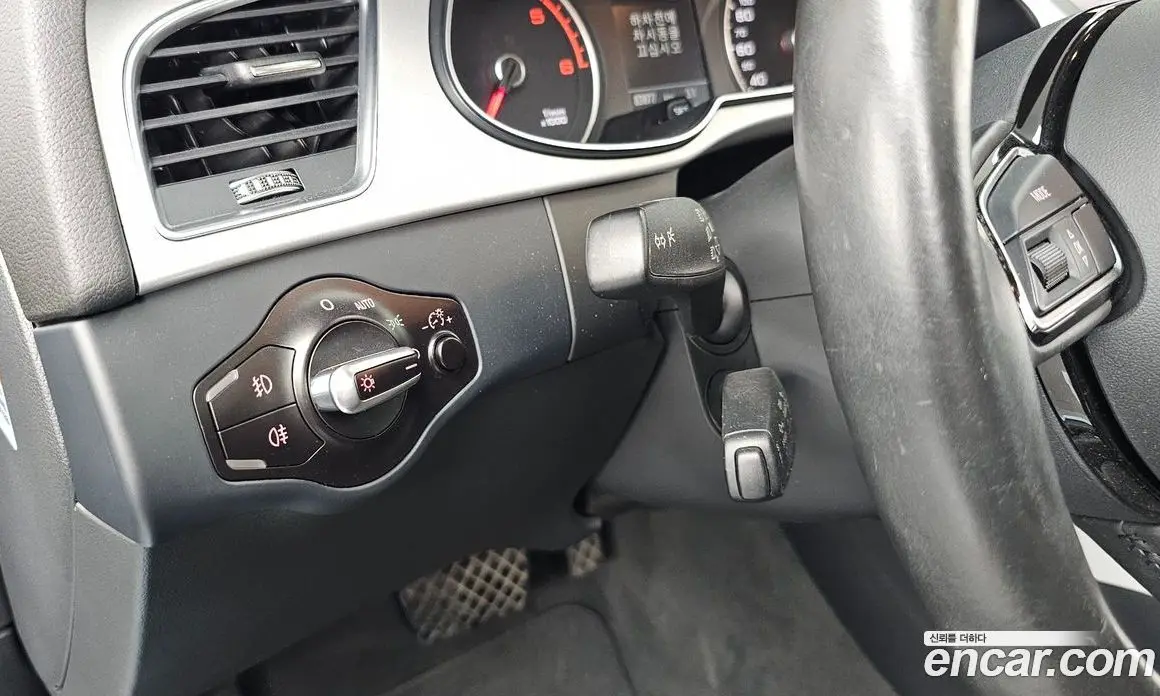 Audi A4 2015 2.0 автомат (гидро), фото 19