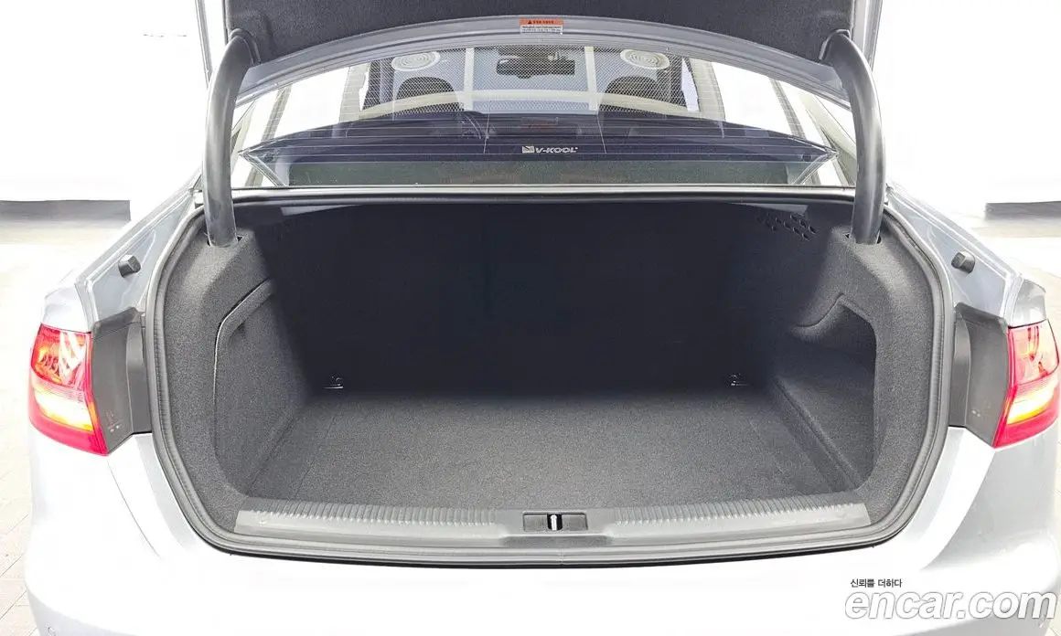 Audi A4 2015 2.0 автомат (гидро), фото 20