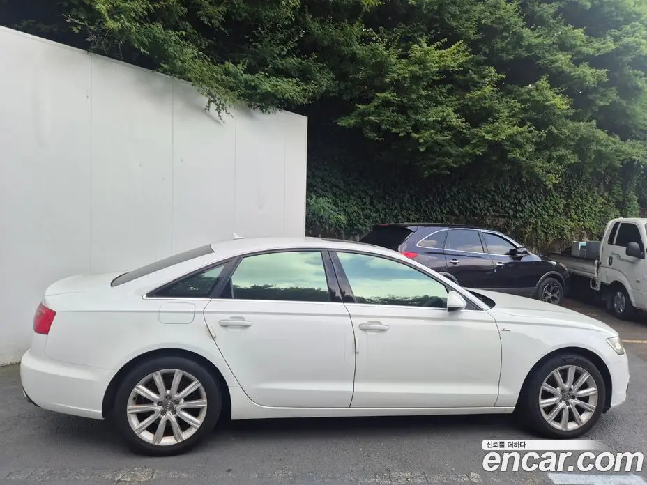 Audi A6 2013 3.0 автомат (гидро), фото 3