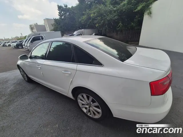 Audi A6 2013 3.0 автомат (гидро), миниатюра 5