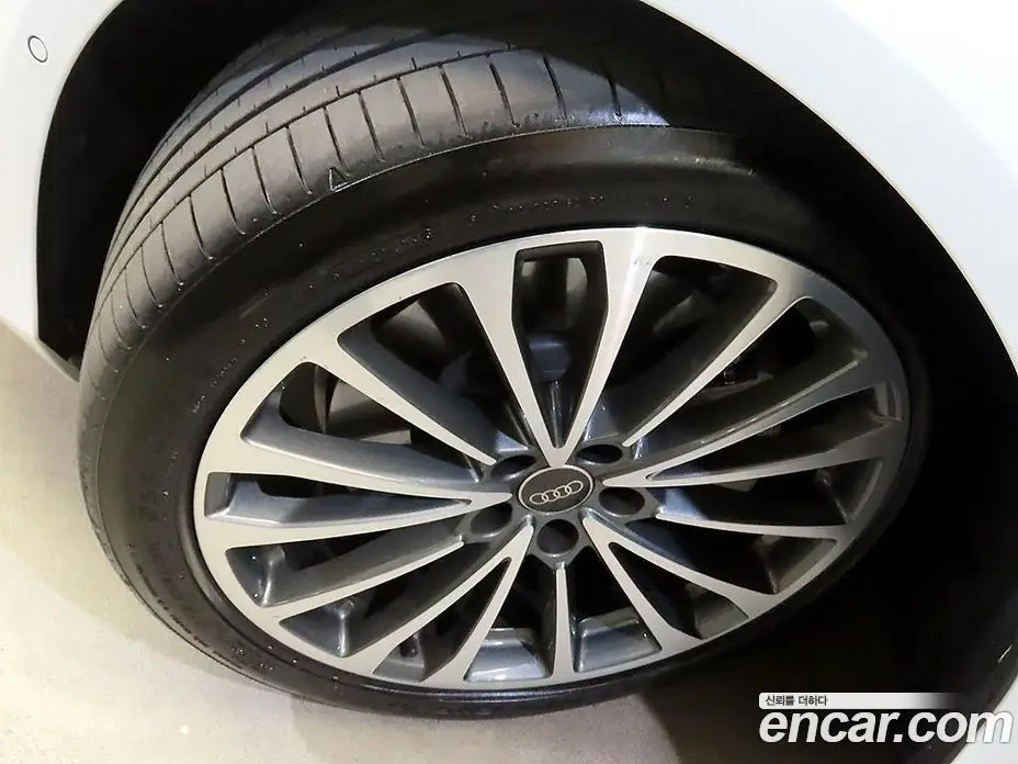 Audi A6 2026 2.0 автомат (гидро), фото 20