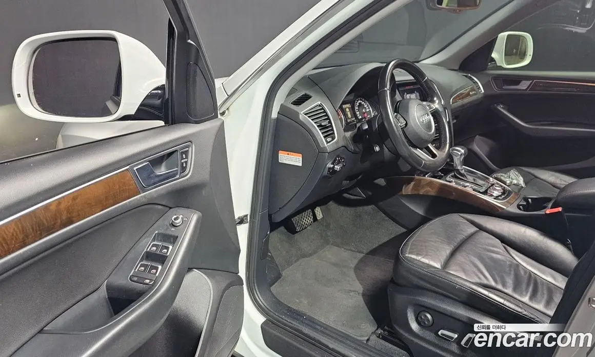 Audi Q5 2015 2.0 автомат (гидро), фото 12 Audi Q5 2015 2.0 автомат (гидро), фото 12