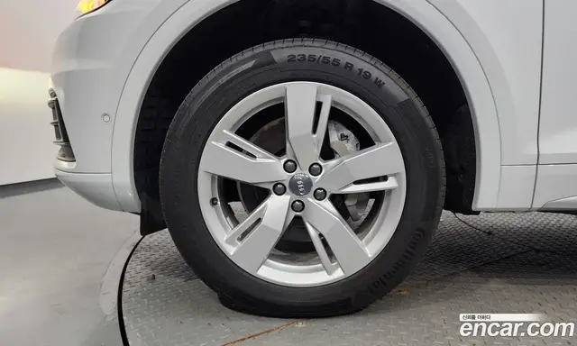 Audi Q5 2020 2.0 автомат (гидро), миниатюра 5