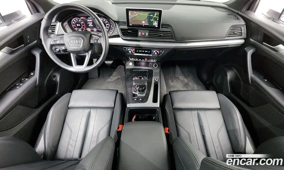 Audi Q5 2020 2.0 автомат (гидро), фото 7