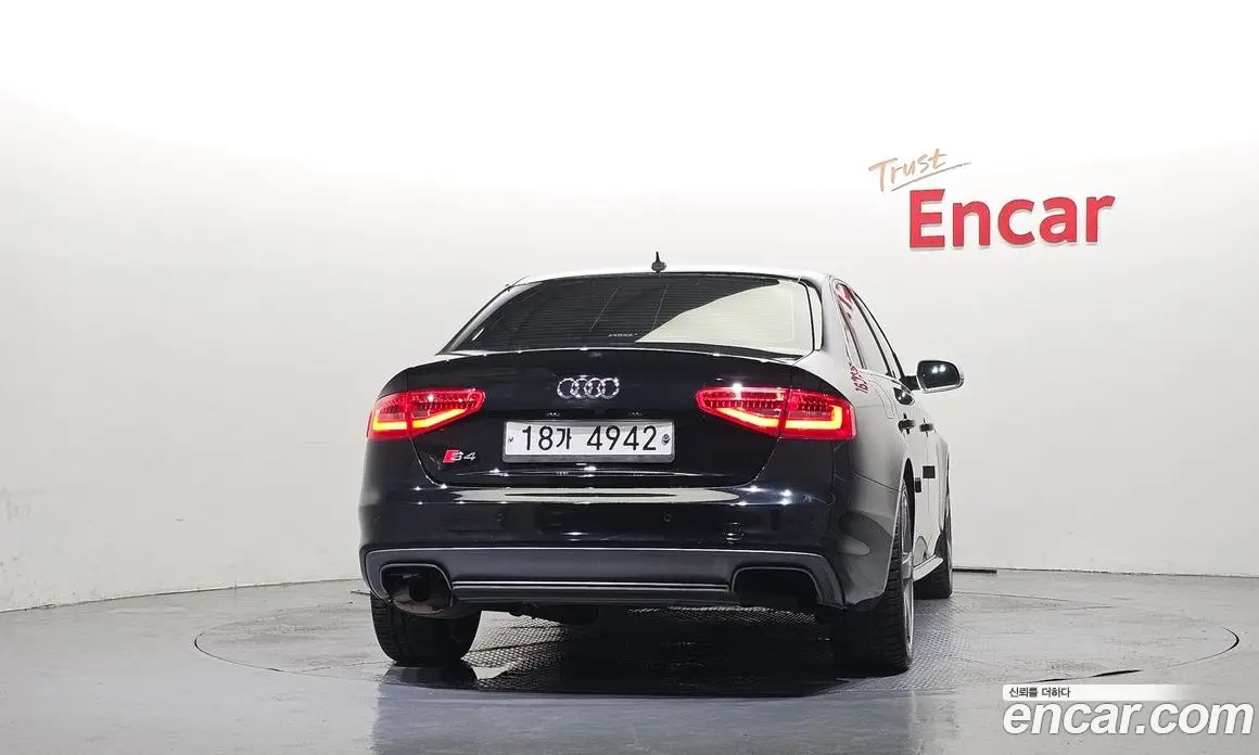 Audi S4 2015 3.0 автомат (гидро), фото 4 Audi S4 2015 3.0 автомат (гидро), фото 4