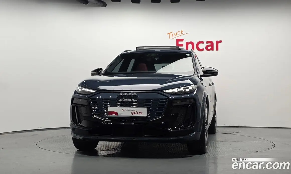 Audi SQ6 e-tron 2025 0.2 автомат (гидро), фото 3