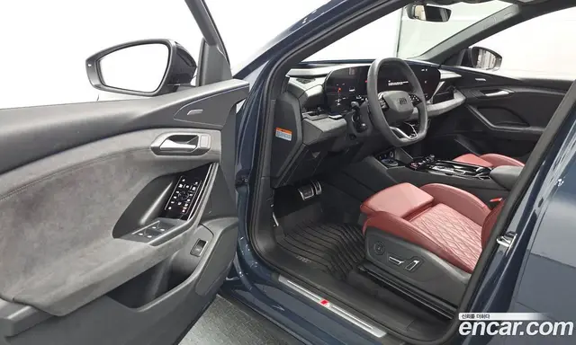 Audi SQ6 e-tron 2025 0.2 автомат (гидро), миниатюра 10