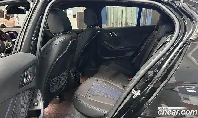BMW 1 серия 2023 2.0 автомат (гидро), миниатюра 11 BMW 1 серия 2023 2.0 автомат (гидро), миниатюра 11
