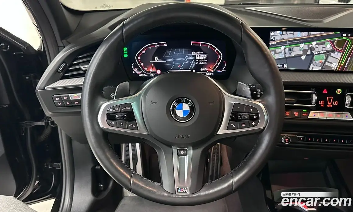 BMW 1 серия 2023 2.0 автомат (гидро), фото 15 BMW 1 серия 2023 2.0 автомат (гидро), фото 15