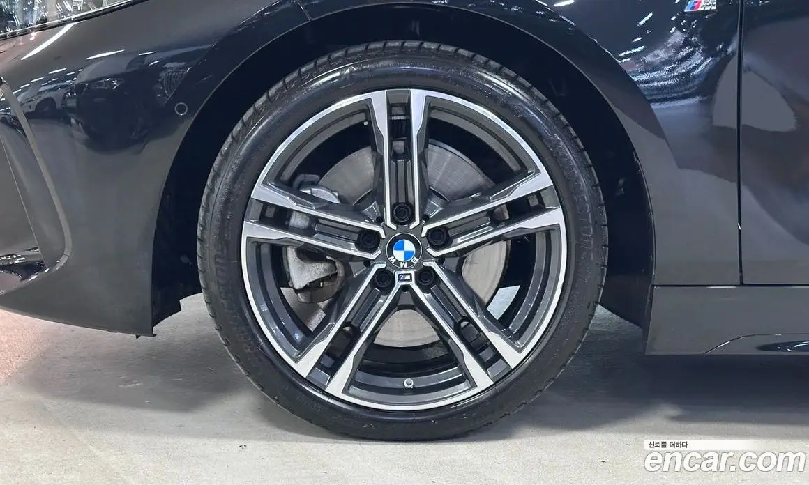 BMW 1 серия 2023 2.0 автомат (гидро), фото 5 BMW 1 серия 2023 2.0 автомат (гидро), фото 5