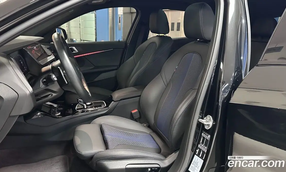 BMW 1 серия 2023 2.0 автомат (гидро), фото 10 BMW 1 серия 2023 2.0 автомат (гидро), фото 10