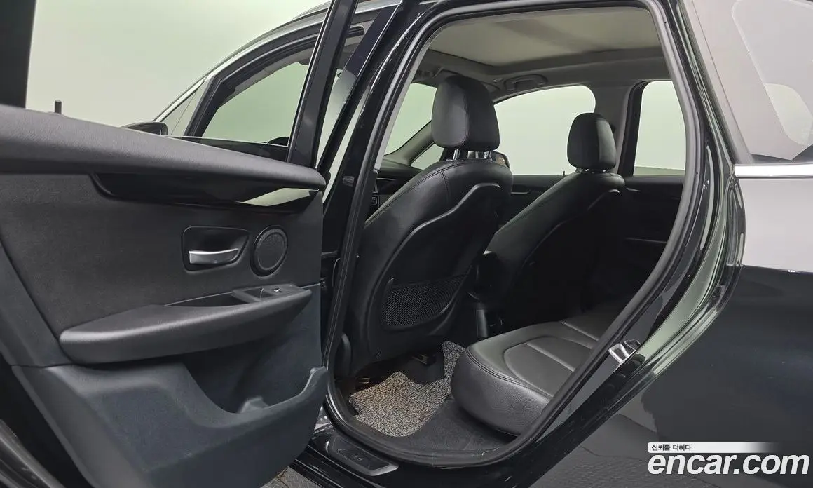 BMW 2 серия 2020 2.0 автомат (гидро), фото 17 BMW 2 серия 2020 2.0 автомат (гидро), фото 17