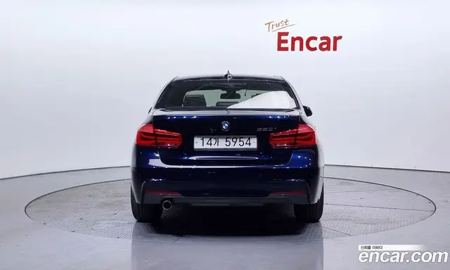BMW 3 серия 2017 2.0 автомат (гидро), миниатюра 4
