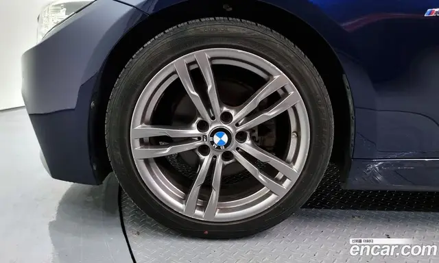 BMW 3 серия 2017 2.0 автомат (гидро), миниатюра 5