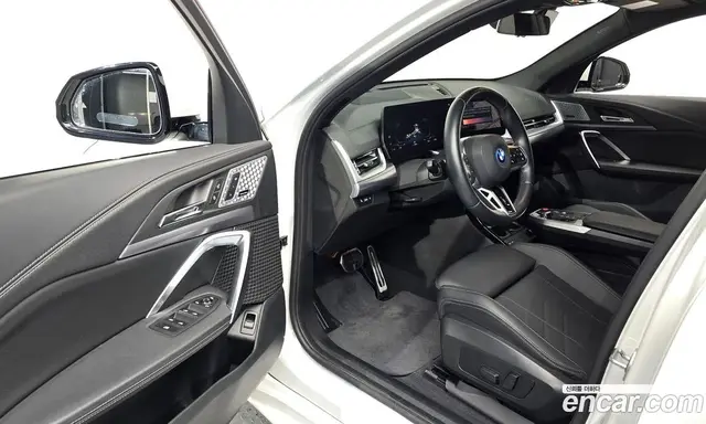 BMW iX2 2024 0.2 автомат (гидро), миниатюра 10