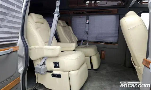 Chevrolet Express Van 2006 6.0 автомат (гидро), миниатюра 12