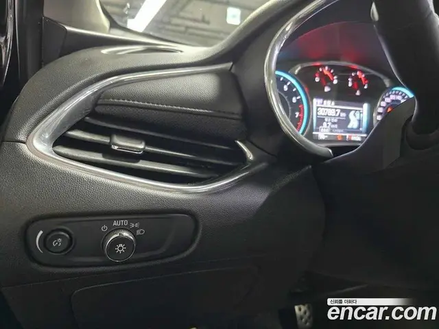 Chevrolet Malibu 2017 2.0 автомат (гидро), миниатюра 9