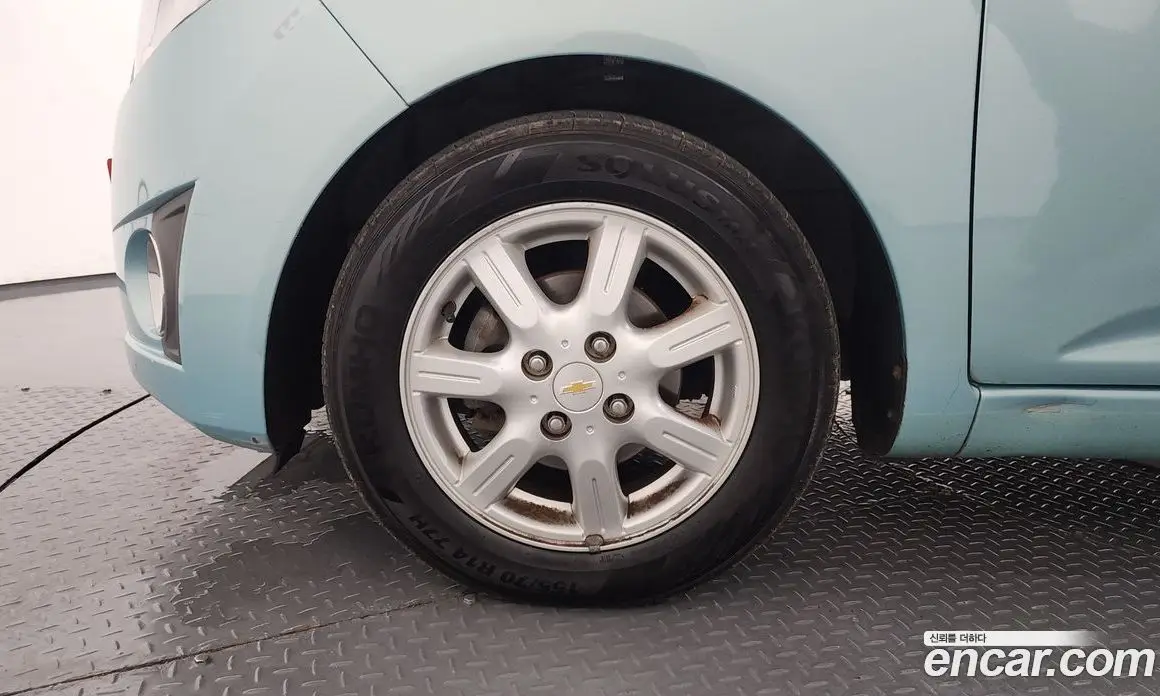 Chevrolet Spark 2011 1.0 автомат (гидро), фото 5