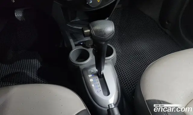 Chevrolet Spark 2011 1.0 автомат (гидро), миниатюра 9