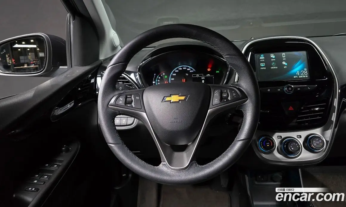 Chevrolet Spark 2016 1.0 автомат (гидро), фото 13 Chevrolet Spark 2016 1.0 автомат (гидро), фото 13