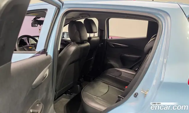 Chevrolet Spark 2016 1.0 автомат (гидро), миниатюра 11