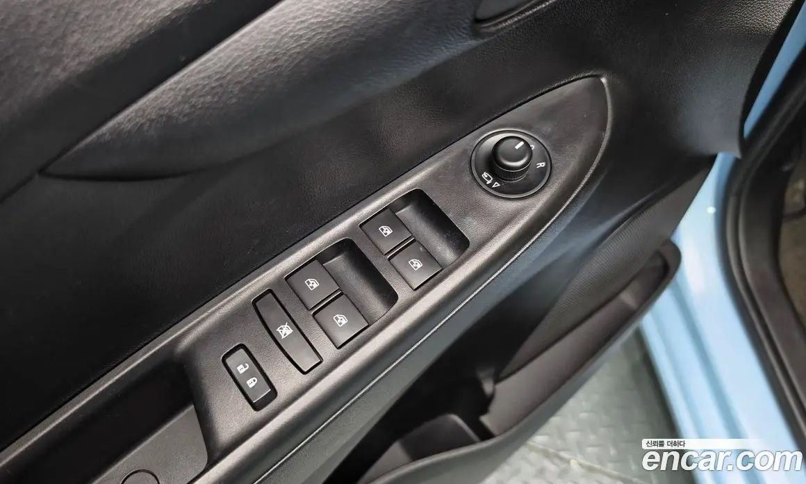 Chevrolet Spark 2016 1.0 автомат (гидро), фото 18