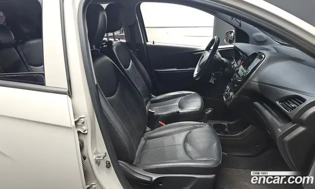 Chevrolet Spark 2016 1.0 автомат (гидро), миниатюра 10