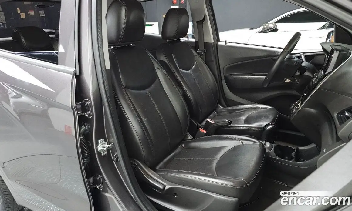 Chevrolet Spark 2016 1.0 автомат (гидро), фото 11