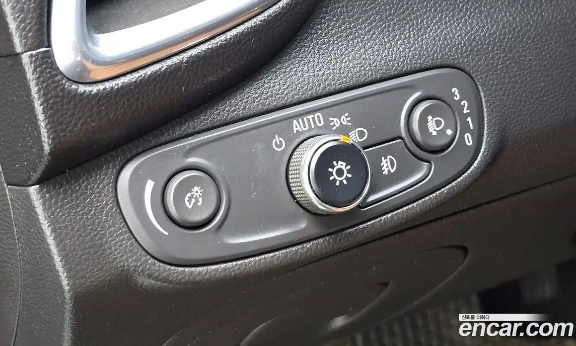 Chevrolet Trax 2018 1.6 автомат (гидро), фото 16
