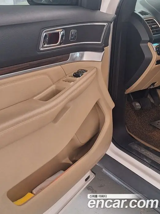 Ford Explorer 2017 2.3 автомат (гидро), миниатюра 4 Ford Explorer 2017 2.3 автомат (гидро), миниатюра 4