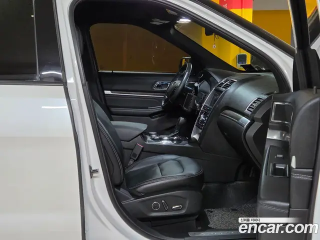 Ford Explorer 2018 3.5 автомат (гидро), миниатюра 10 Ford Explorer 2018 3.5 автомат (гидро), миниатюра 10