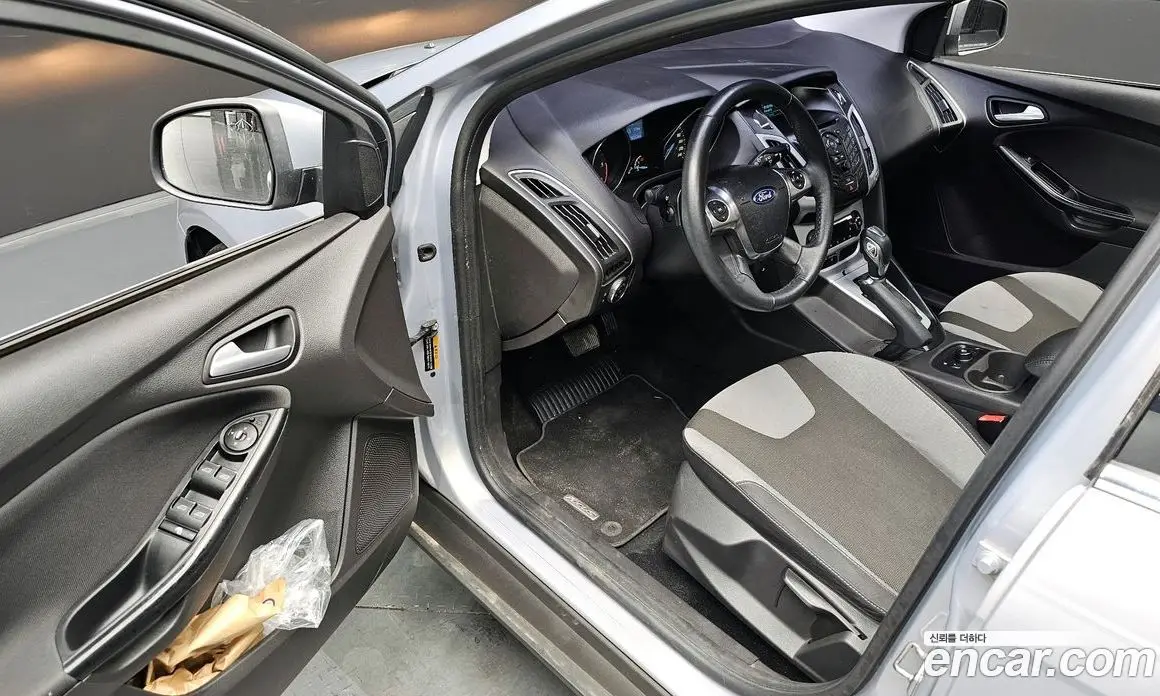 Ford Focus 2014 2.0 автомат (гидро), фото 11 Ford Focus 2014 2.0 автомат (гидро), фото 11