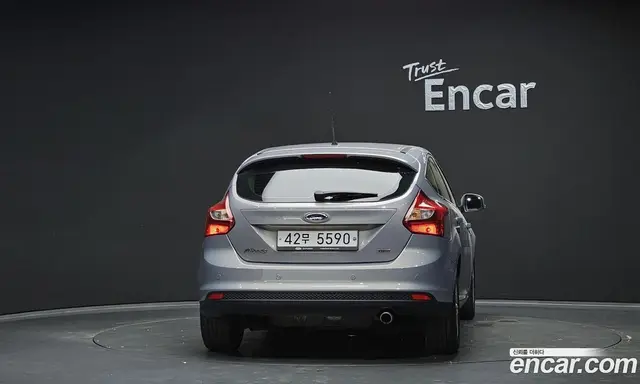 Ford Focus 2014 2.0 автомат (гидро), миниатюра 4 Ford Focus 2014 2.0 автомат (гидро), миниатюра 4