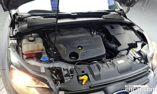 Ford Focus 2014 2.0 автомат (гидро), миниатюра 6 Ford Focus 2014 2.0 автомат (гидро), миниатюра 6
