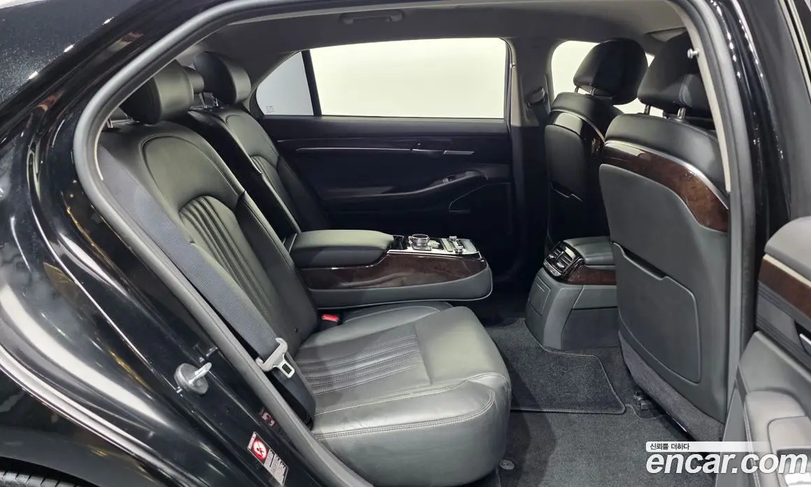 Genesis EQ900 2016 3.8 автомат (гидро), фото 12 Genesis EQ900 2016 3.8 автомат (гидро), фото 12